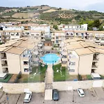 Homiday - Bay Village *