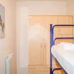 Homiday - Bay Village Apartment