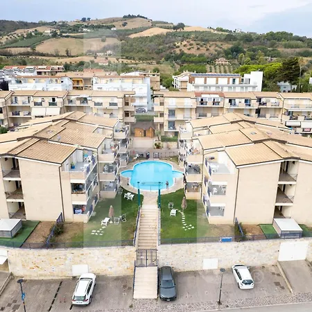 Homiday - Bay Village *