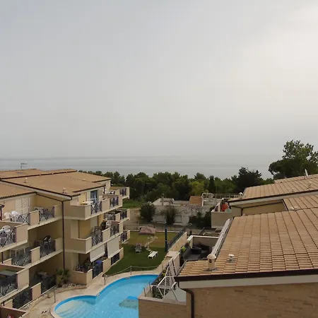 Homiday - Bay Village *