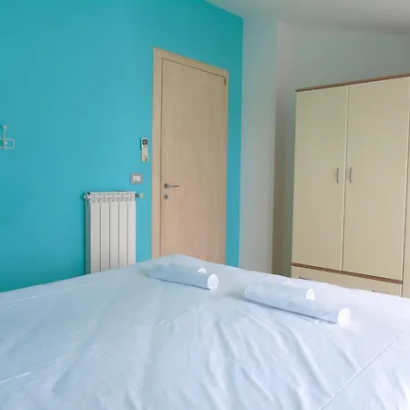 Homiday - Bay Village