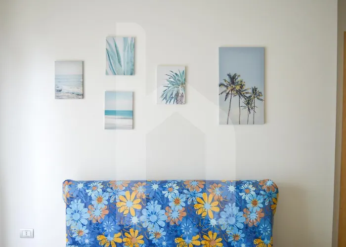 Apartman Homiday - Bay Village Pineto