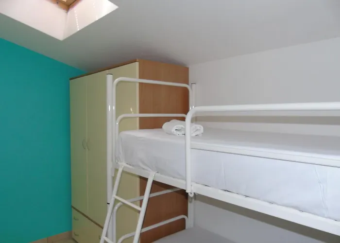 Homiday - Bay Village