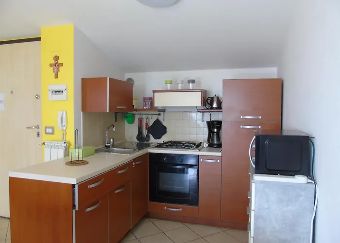 Homiday - Bay Village