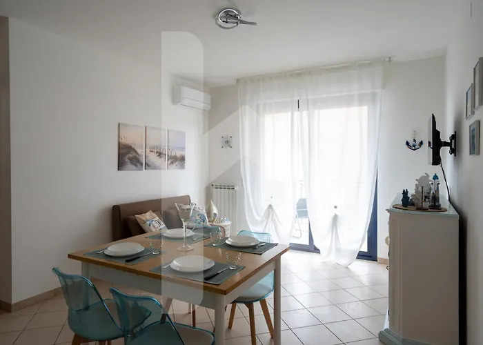 Homiday - Bay Village *